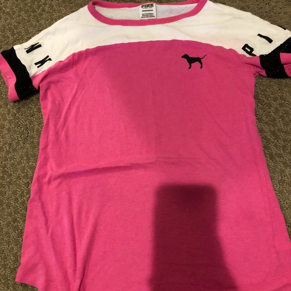 Victoria's Secret/Pink T-shirt